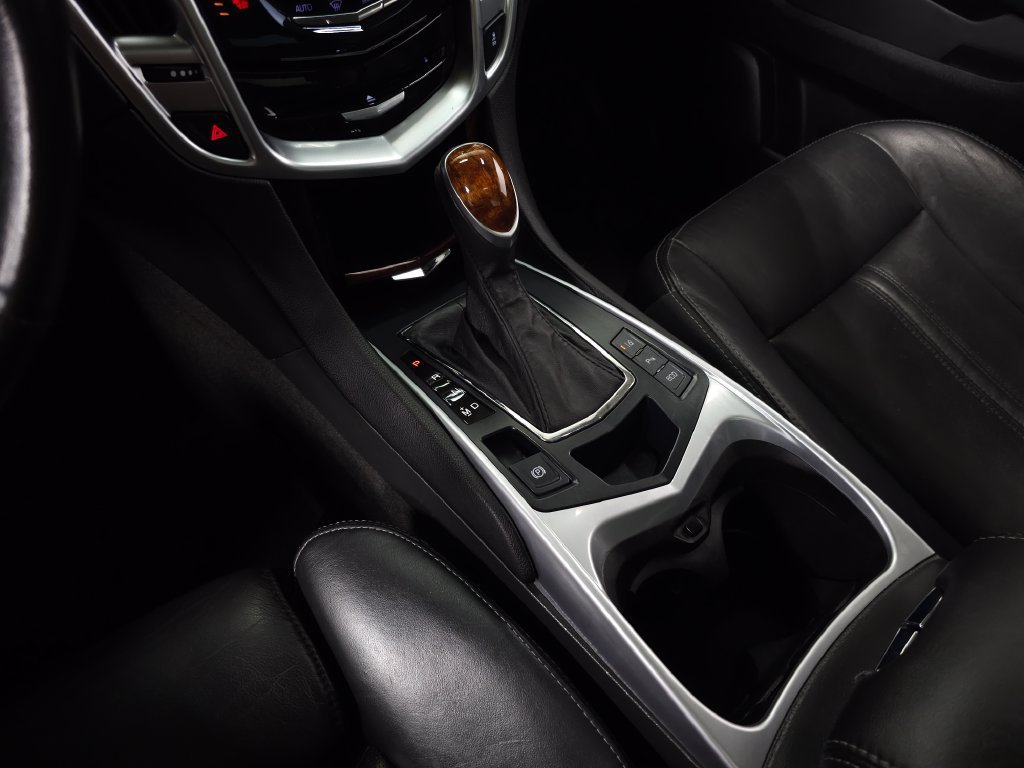 Used 2016 BLACK RAVEN Cadillac Luxury Collection image 22