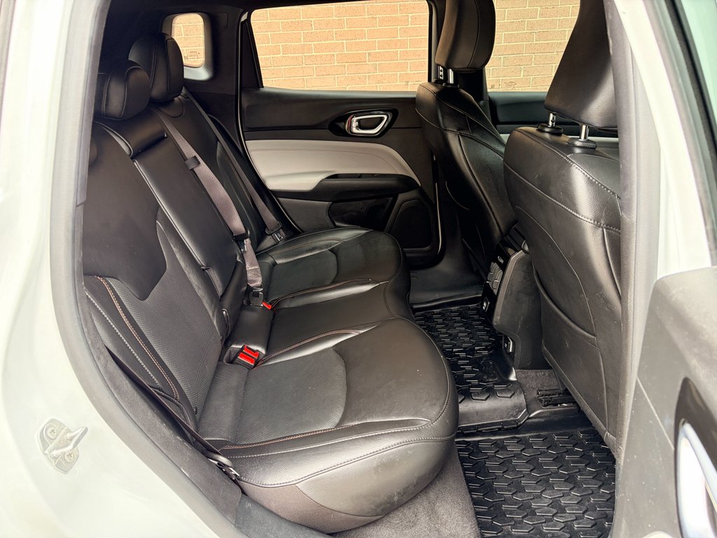Used 2023 Bright White Clearcoat Jeep Limited image 24