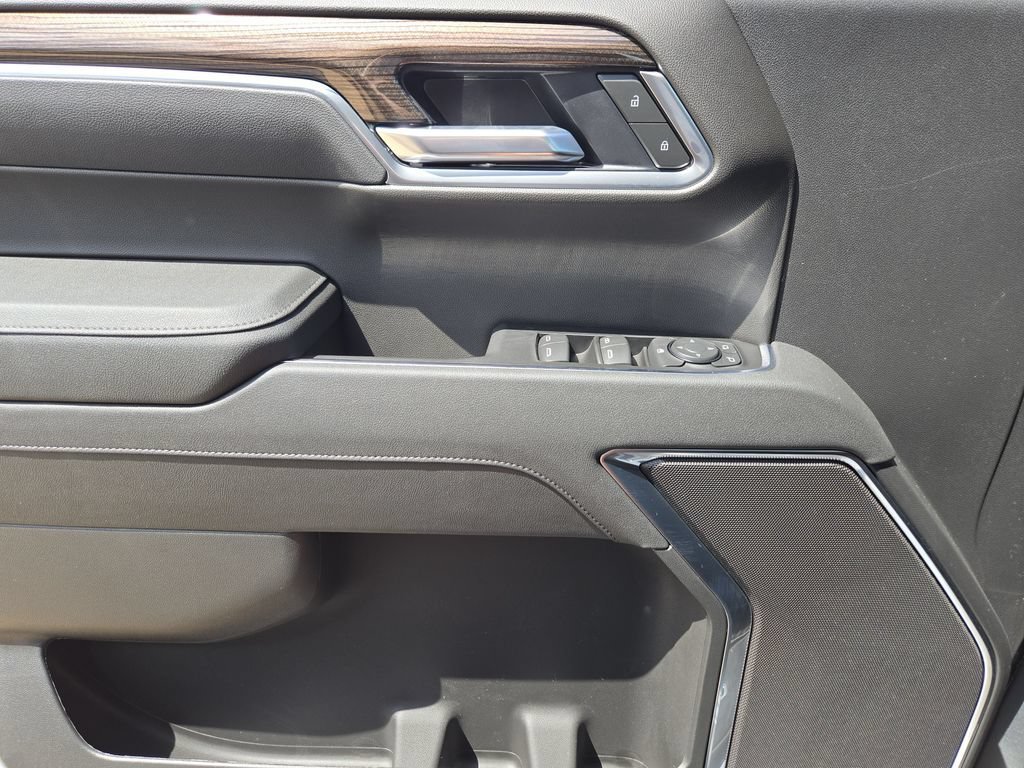 2026 Chevrolet Silverado 1500 RST - Photo 12