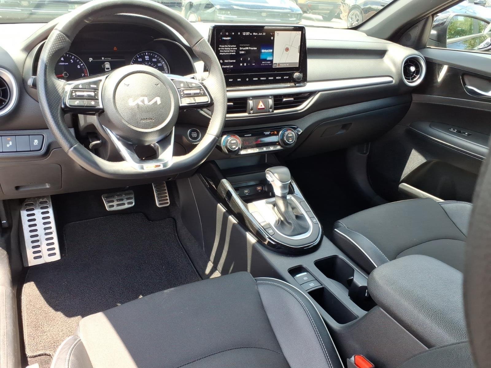 Used 2024 Aurora Black Pearl Kia GT-Line image 19
