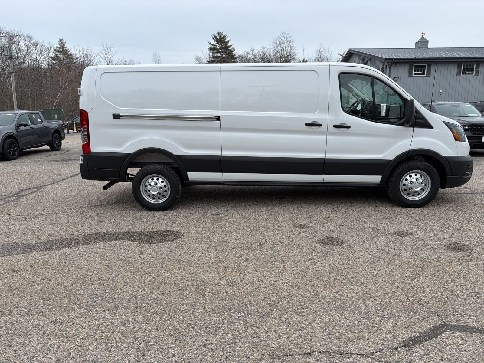 New 2026 Oxford White Ford Cargo Van image 9