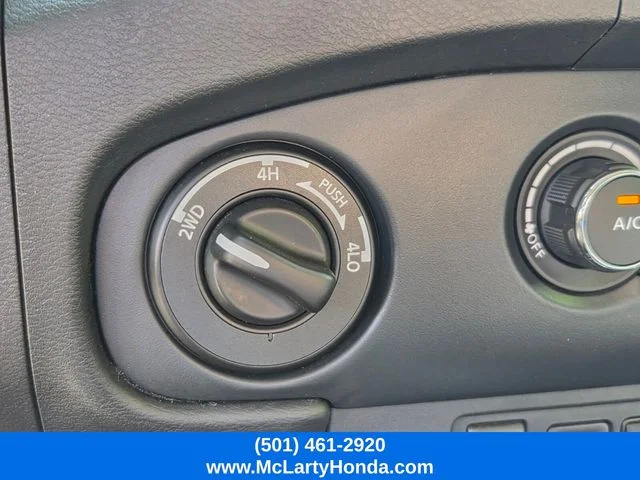 Used 2023 Glacier White Nissan SV image 21