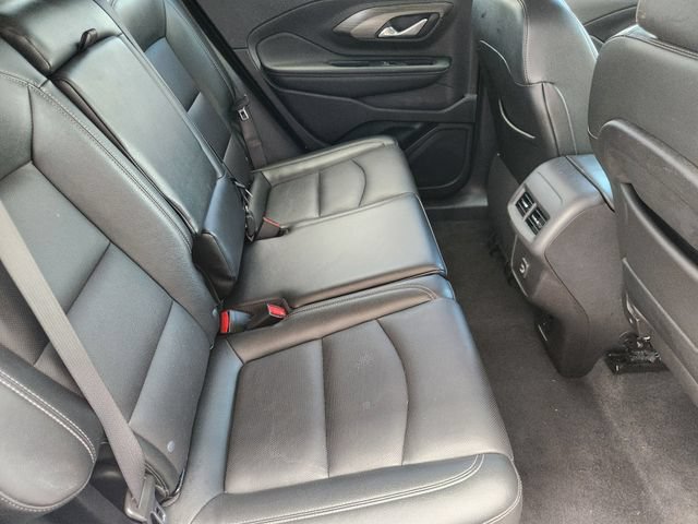 Used 2024 Summit White GMC SLT image 31