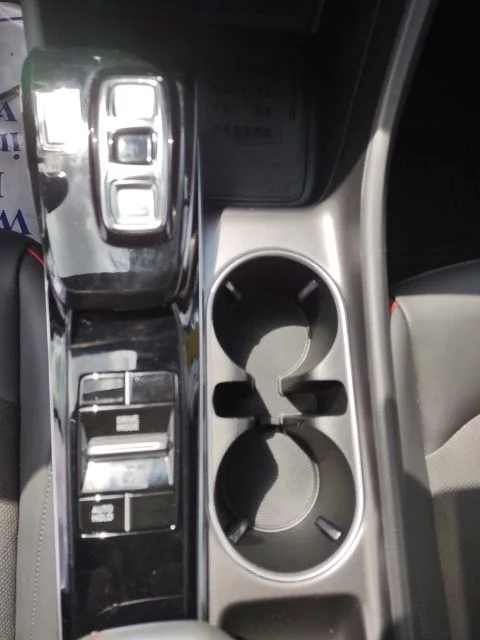 Used 2023 Red Hyundai SEL Plus image 14