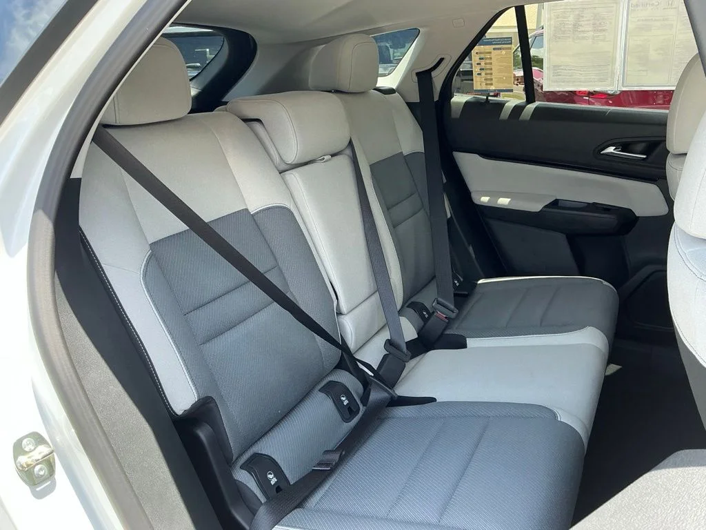 Used 2025  Honda EX image 22