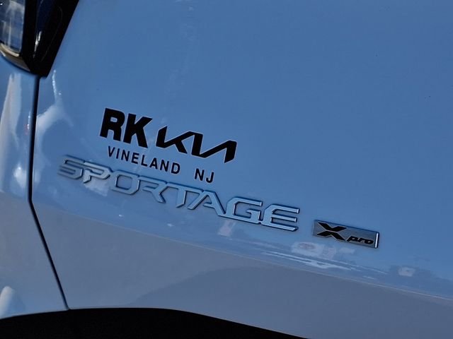 Used 2024 White Kia X-Pro Prestige image 34