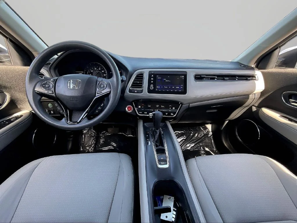 Used 2021 Platinum White Pearl Honda EX image 8