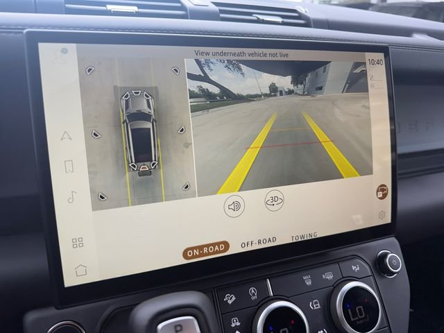 New 2026 Fuji White Land Rover X-Dynamic SE image 21