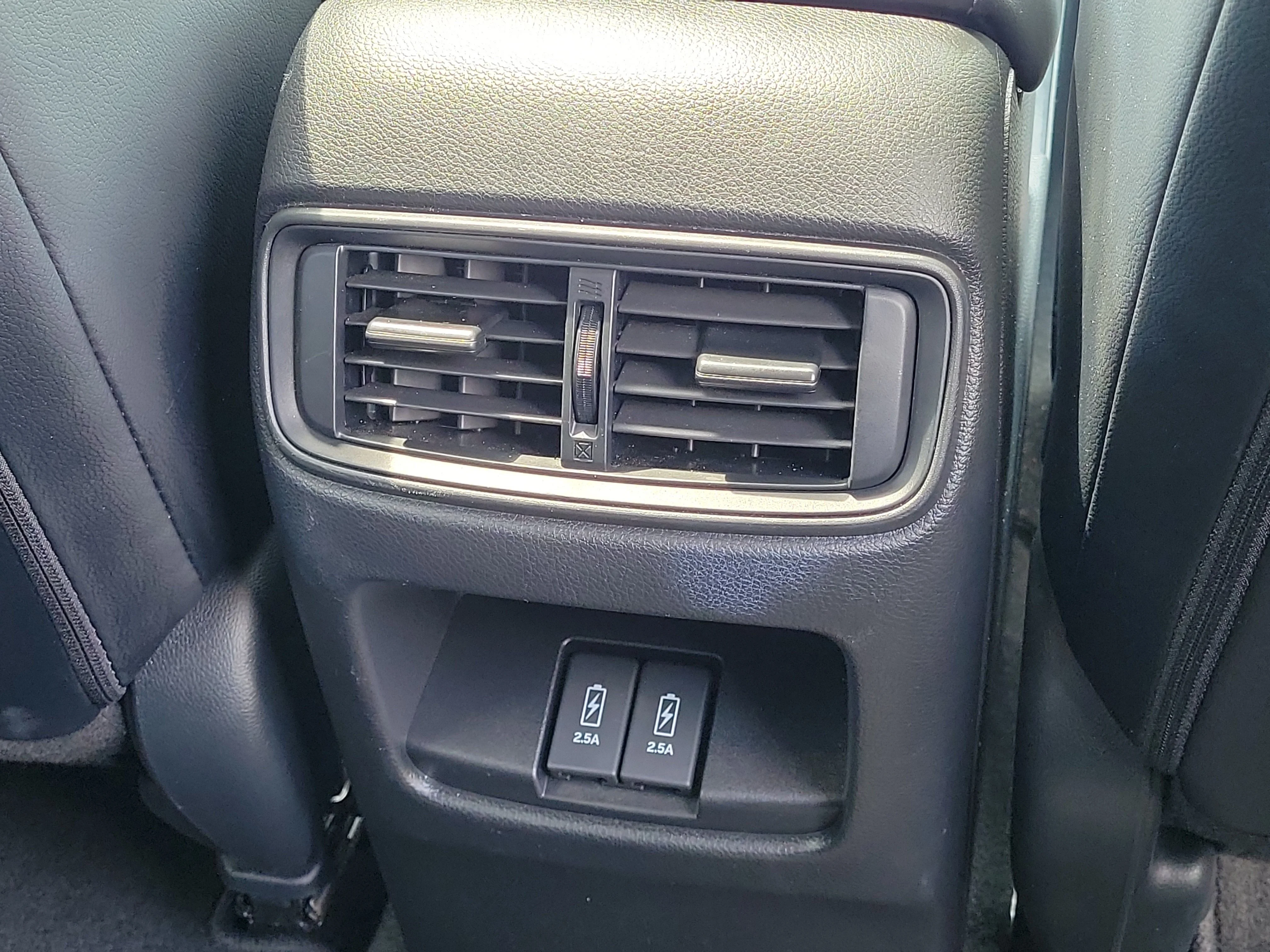 Used 2017 White Honda EX-L image 6