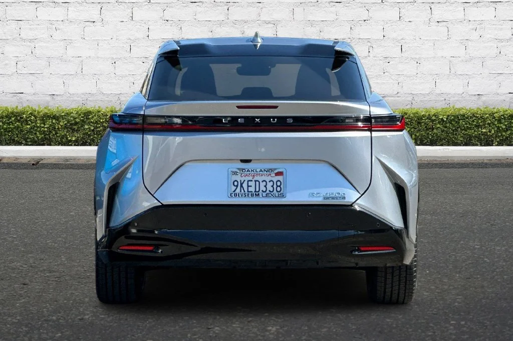 Used 2023 Silver Lexus 450e Luxury image 5