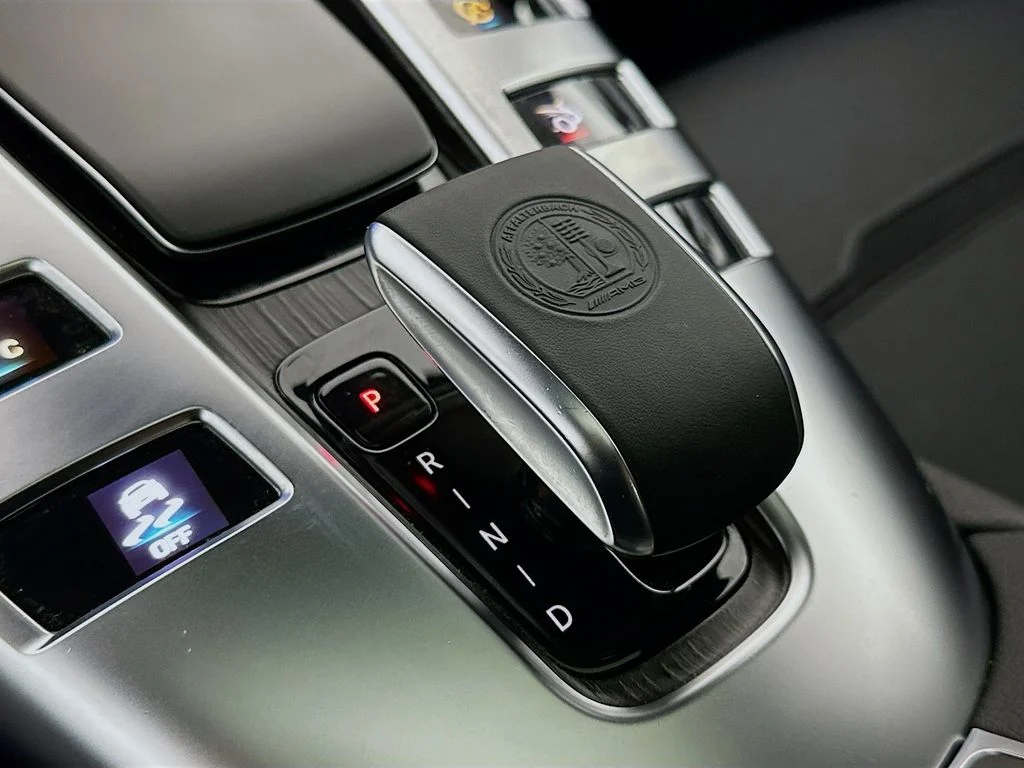 Used 2022 White Mercedes-Benz Base image 15