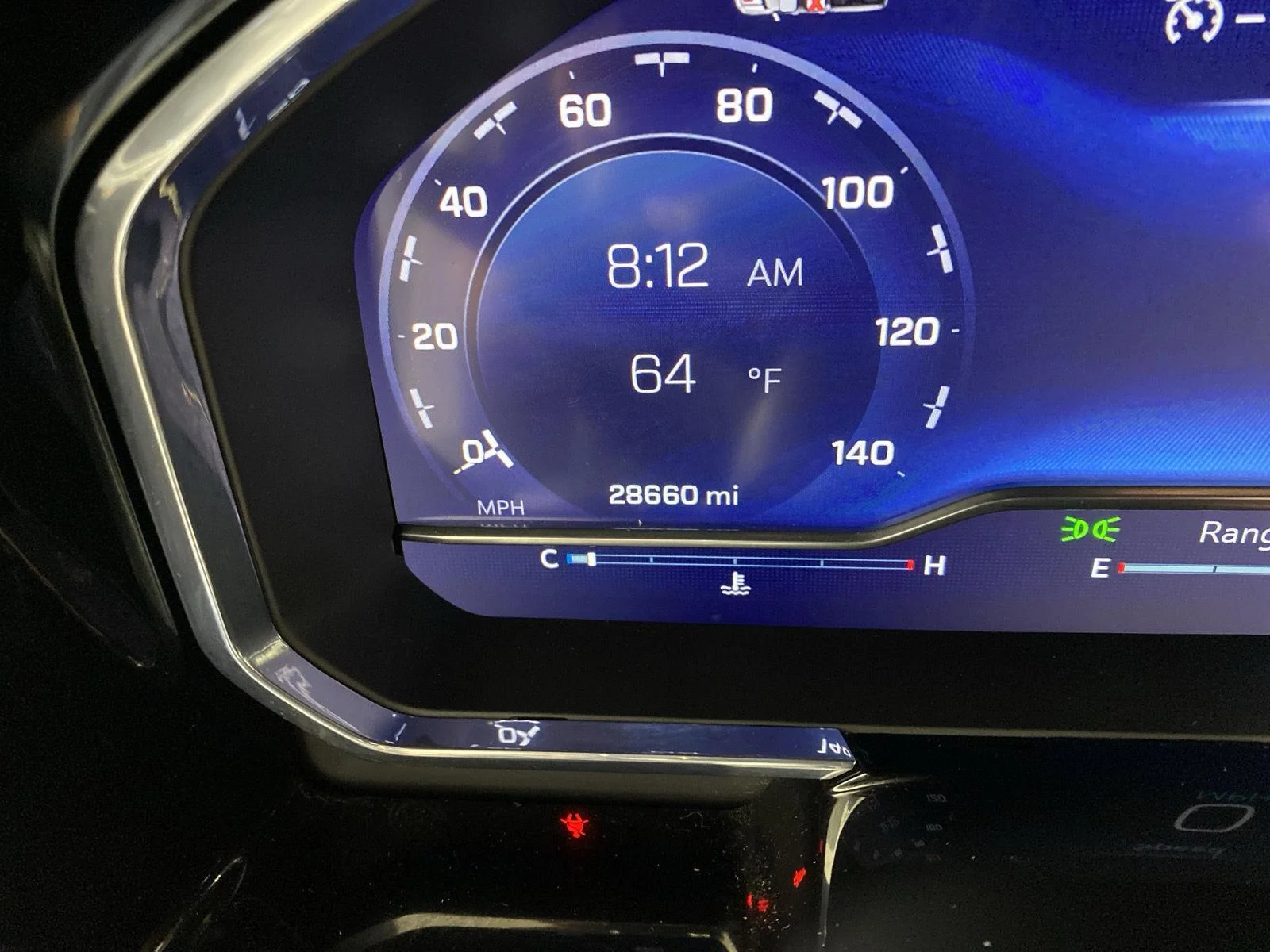 Used 2025 Summit White Chevrolet RST image 17