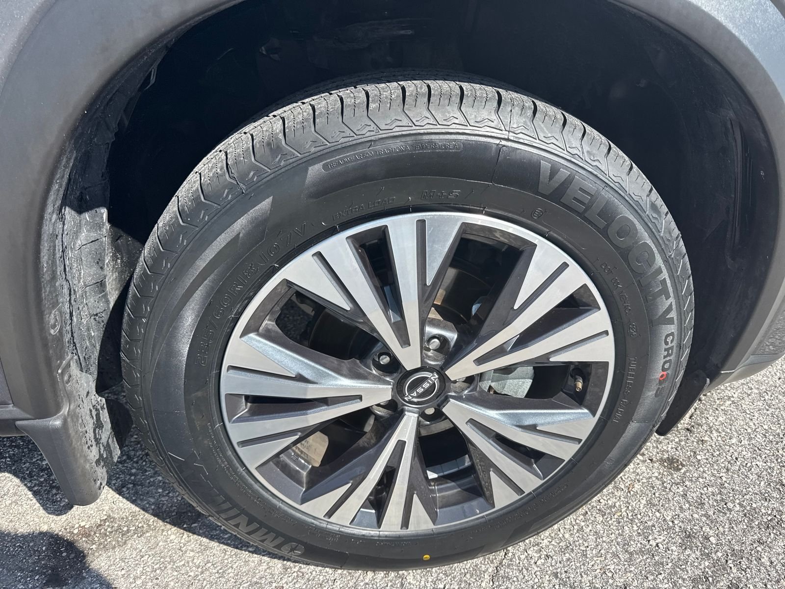 Certified Used 2022 Gray Nissan SV image 7