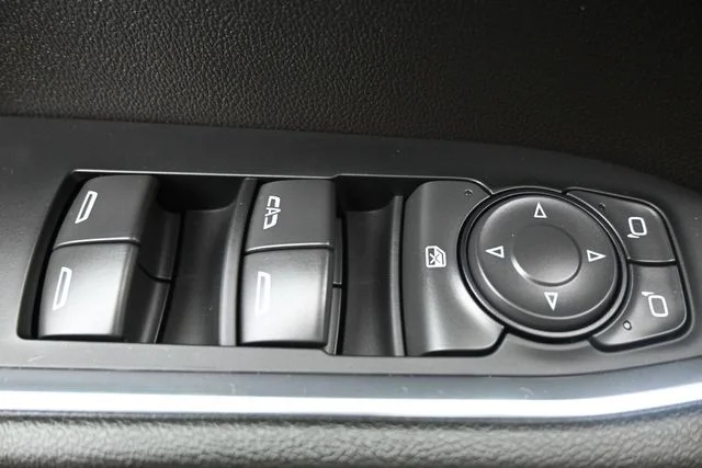 Used 2023 Gray Chevrolet LT image 14