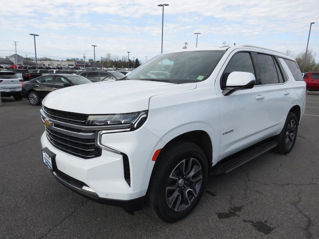 Used 2023 Summit White Chevrolet LT image 10