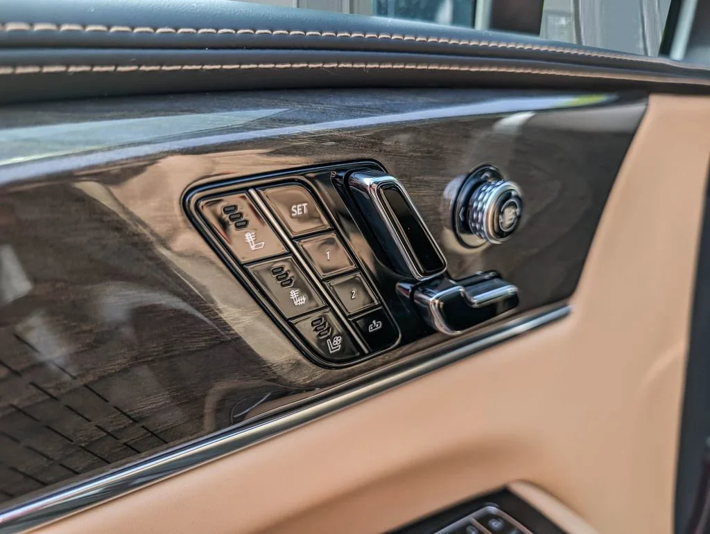 2025 Cadillac Escalade IQ Luxury 2 - Photo 13