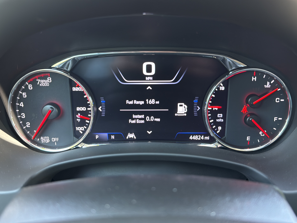 Used 2023 White GMC Denali image 13