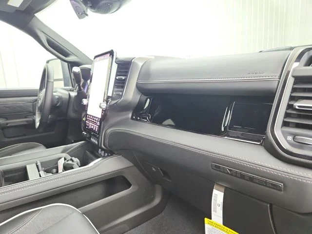 2025 RAM 2500 Limited - Photo 30
