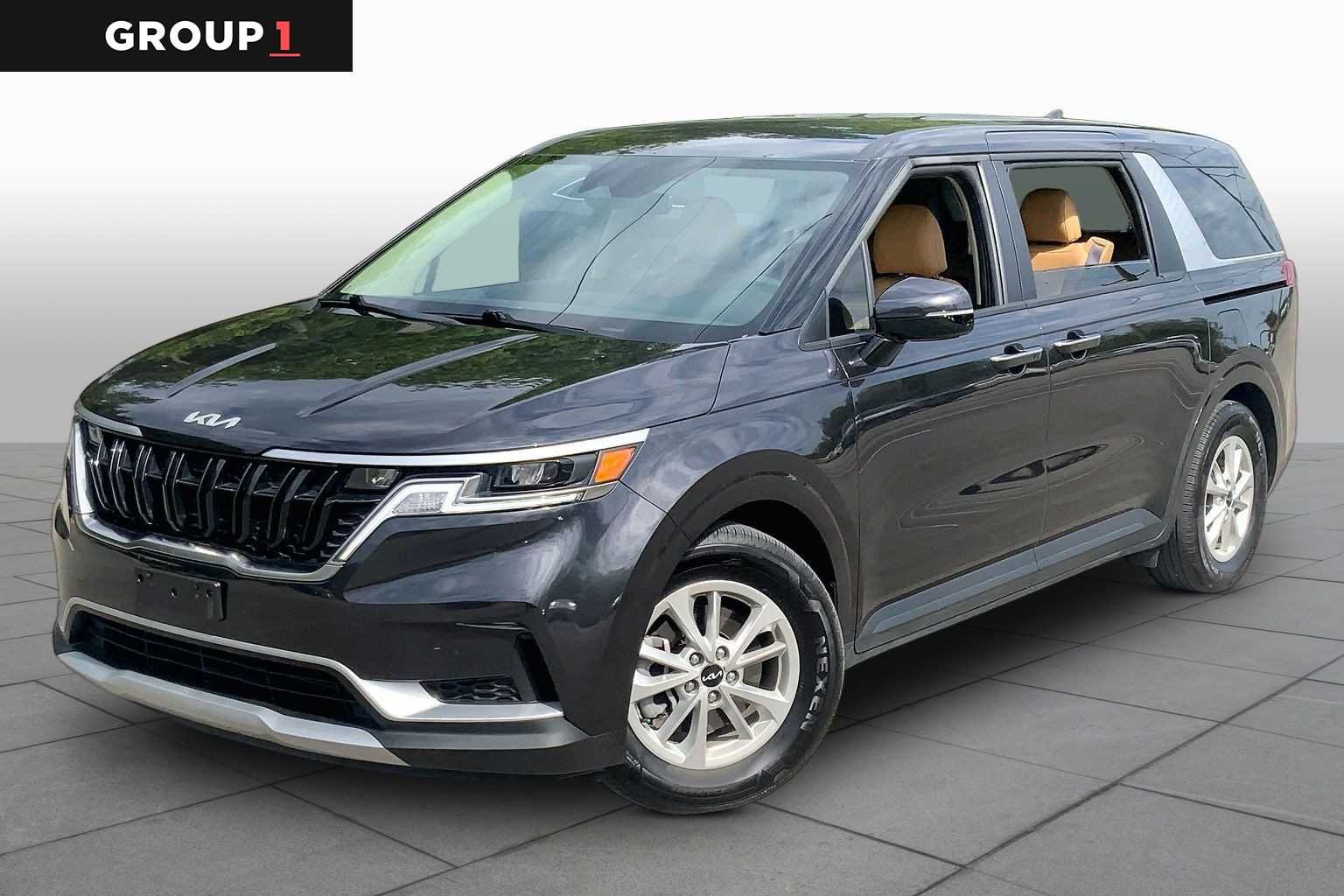 2024 Kia Sedona LX Seat Pkg's photo