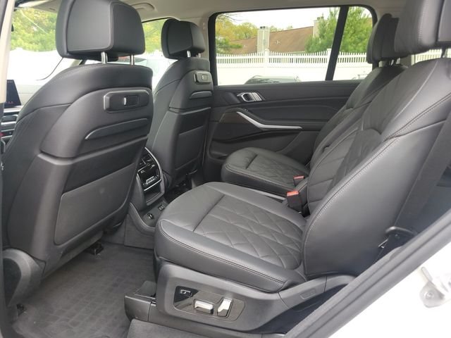 Certified Used 2024 White BMW xDrive40i image 16