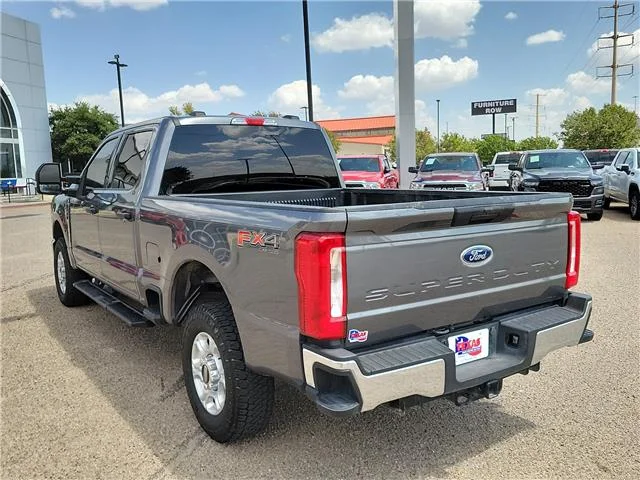 Used 2025 Gray Ford XLT 4x4  Crew Cab 6.75 ft. box 160 in. WB SRW image 3