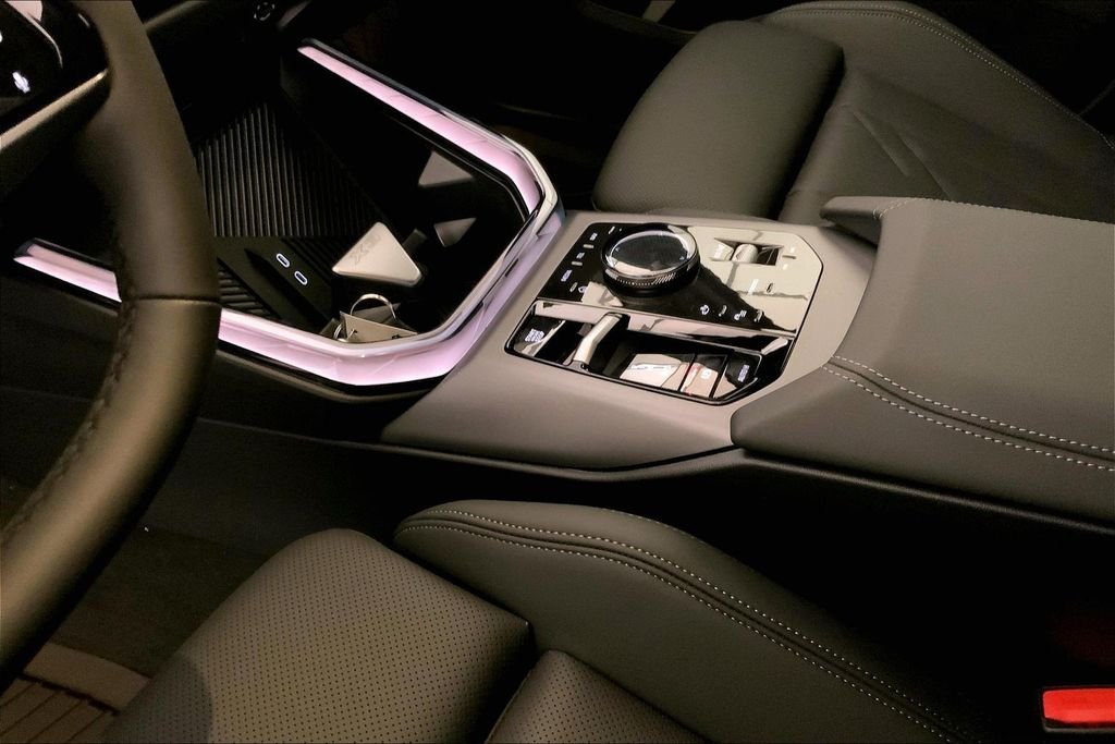 Used 2026 Black Sapphire Metallic BMW  image 6