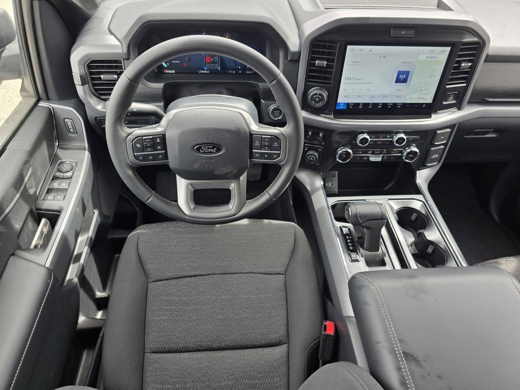 New 2026 Oxford White Ford XLT image 30
