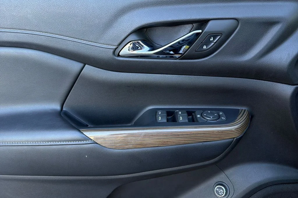Used 2022 Satin Steel Metallic GMC SLE image 13