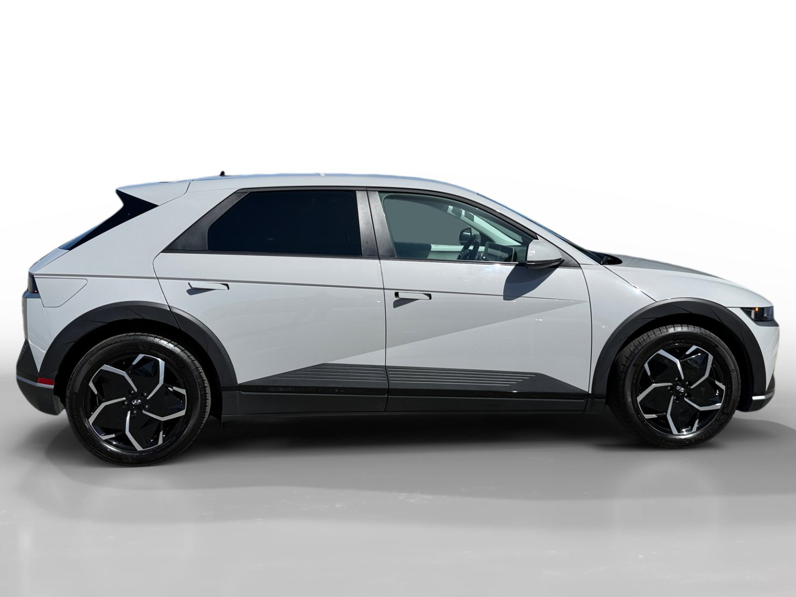 Certified Used 2024 Cyber Gray Hyundai SEL image 6