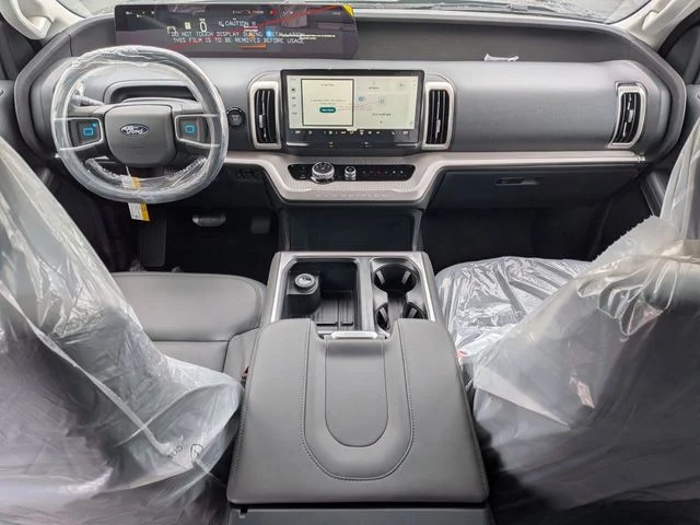 New 2026 Agate Black Metallic Ford MAX Active image 17