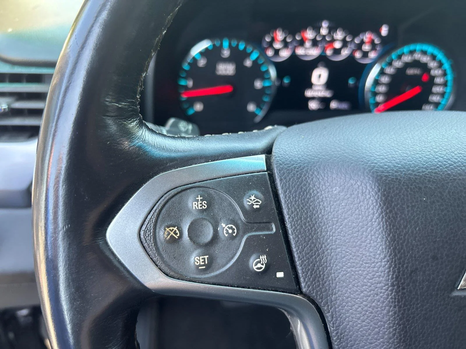 Used 2017 Tungsten Metallic Chevrolet Premier image 19