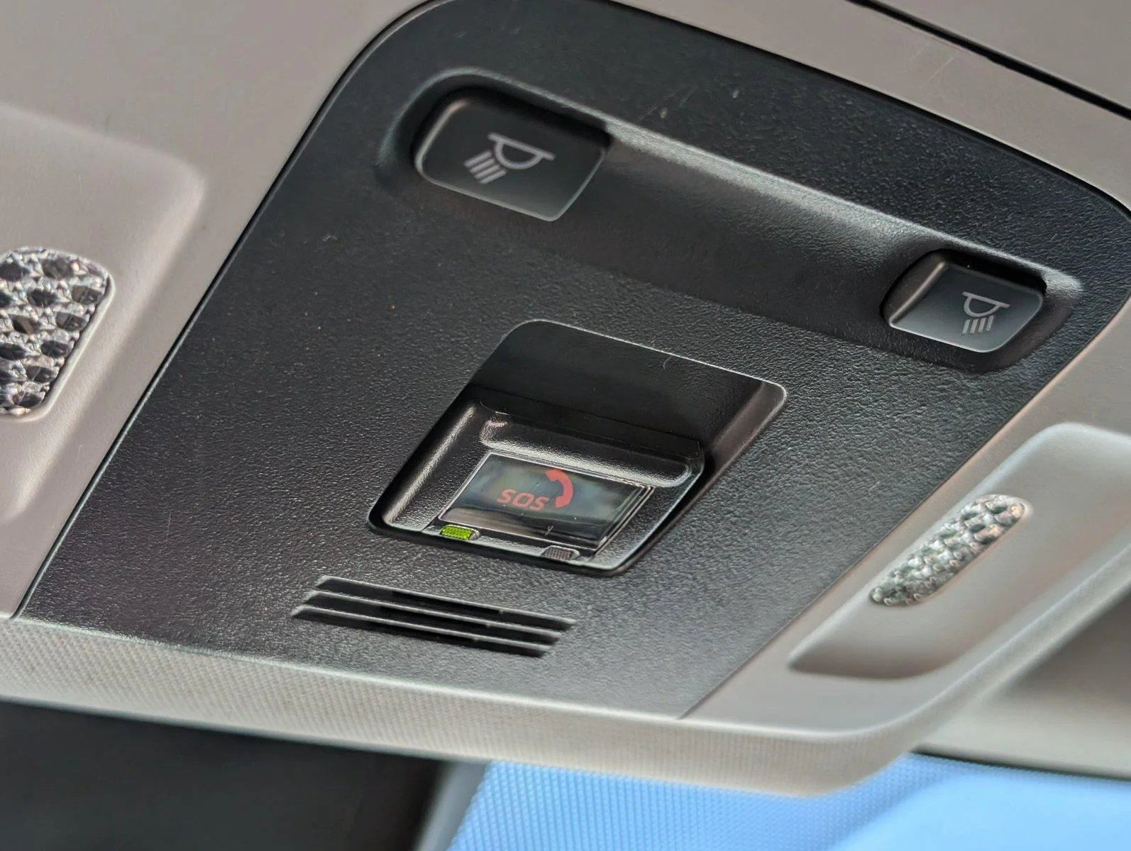 Used 2023 Ice Cap Toyota SE image 19