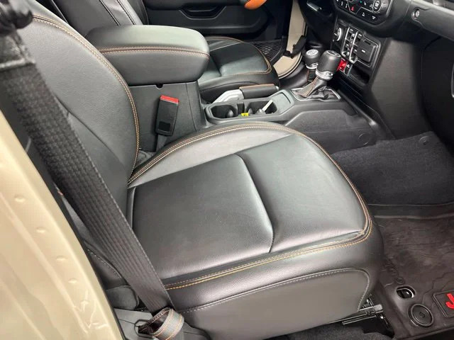 Used 2022 Beige Jeep Mojave image 25