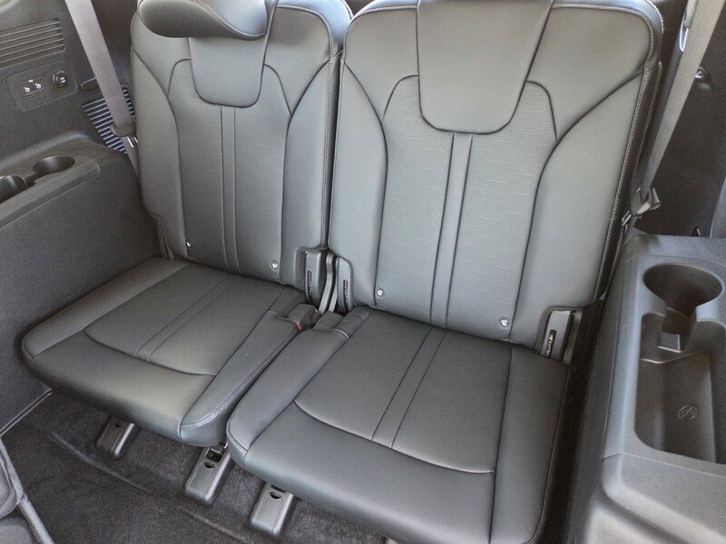 New 2026 Volcanic Sand Kia EX image 9