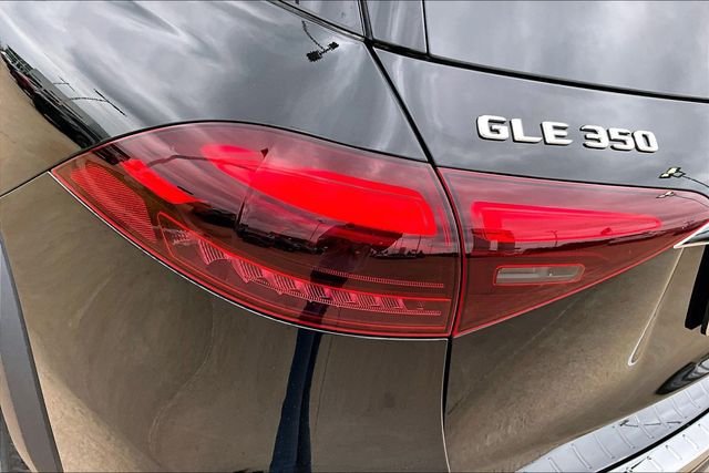 Used 2025 Black Mercedes-Benz GLE 350 image 32