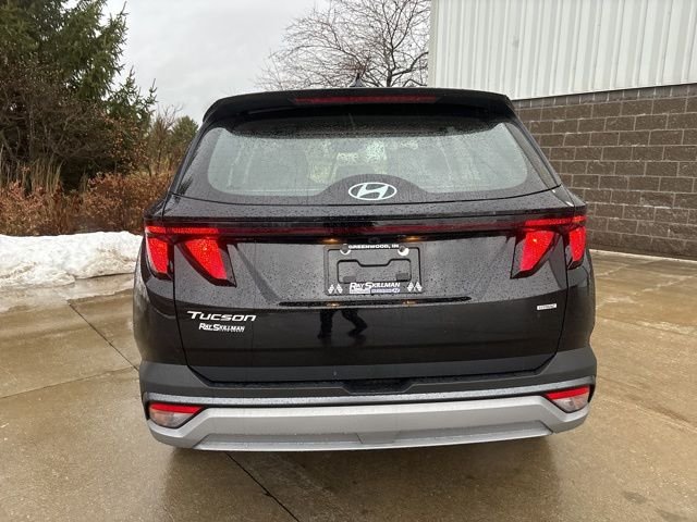 New 2026 Phantom Black Hyundai SE image 7