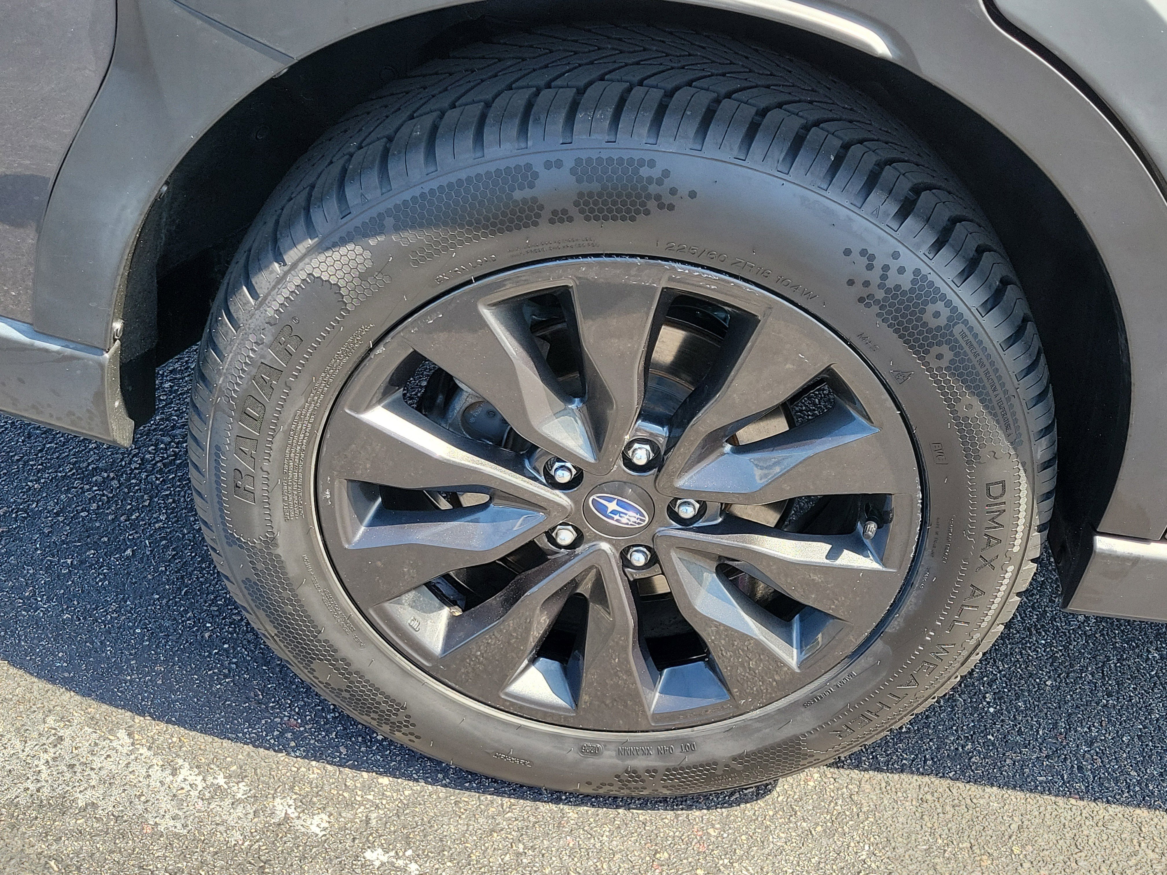 Used 2023 Magnetite Gray Metallic Subaru Onyx Edition image 9