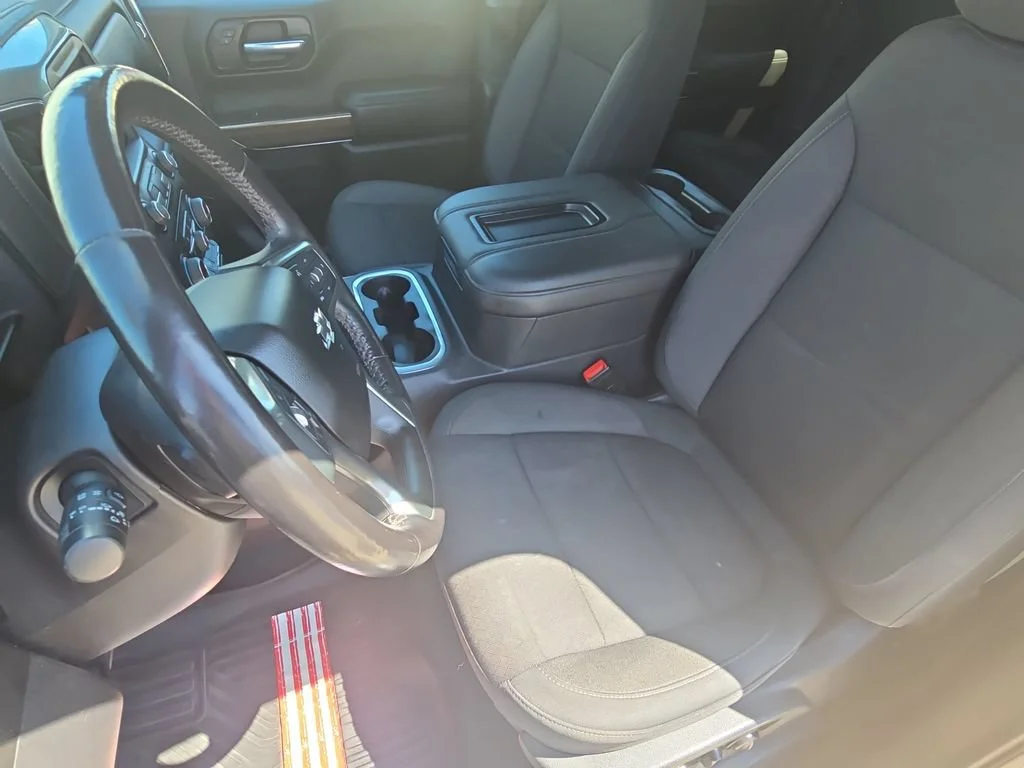 Used 2021 Oxford Brown Metallic Chevrolet RST image 15