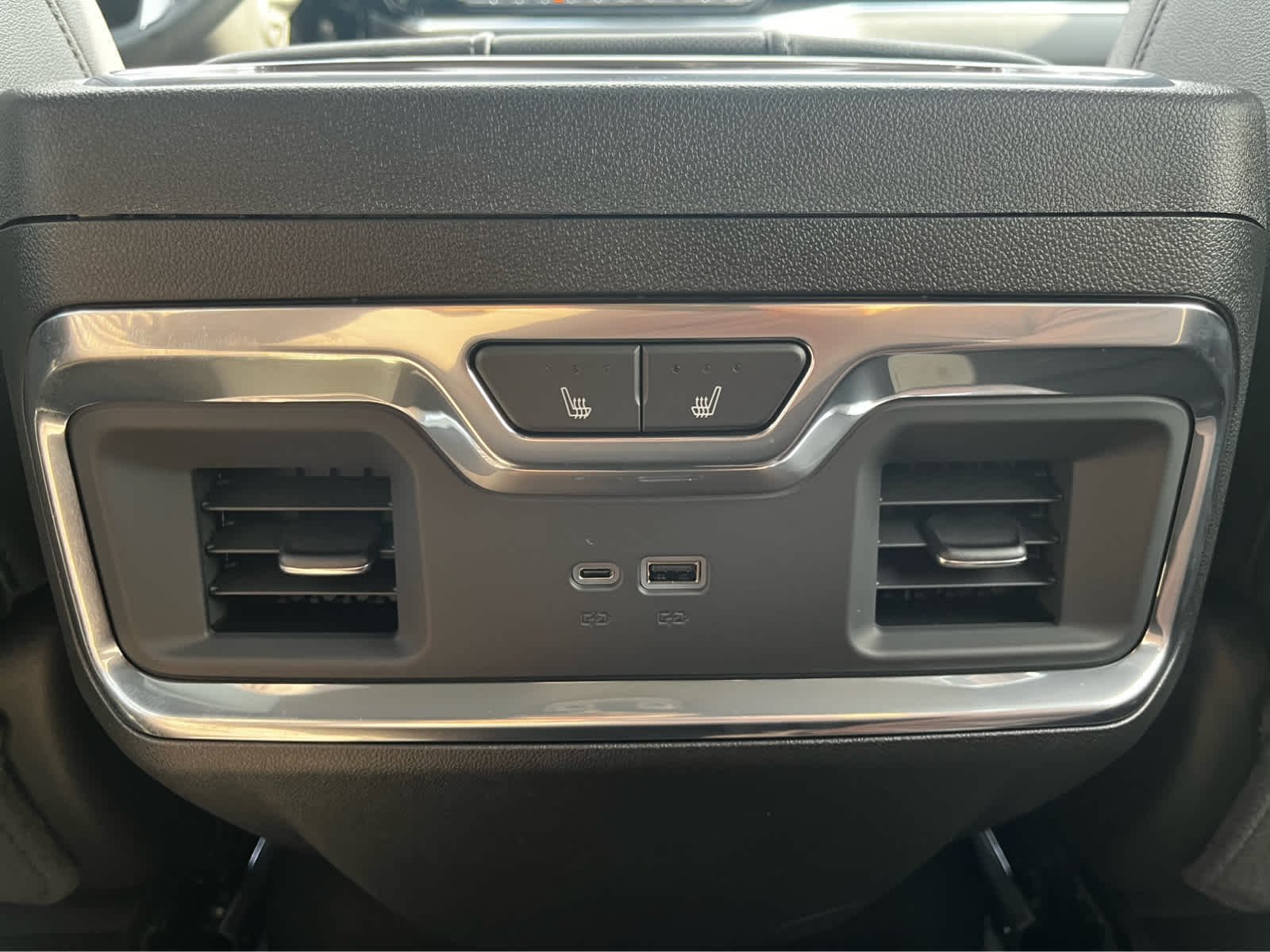 2026 Chevrolet Silverado 3500 HD LTZ - Photo 44