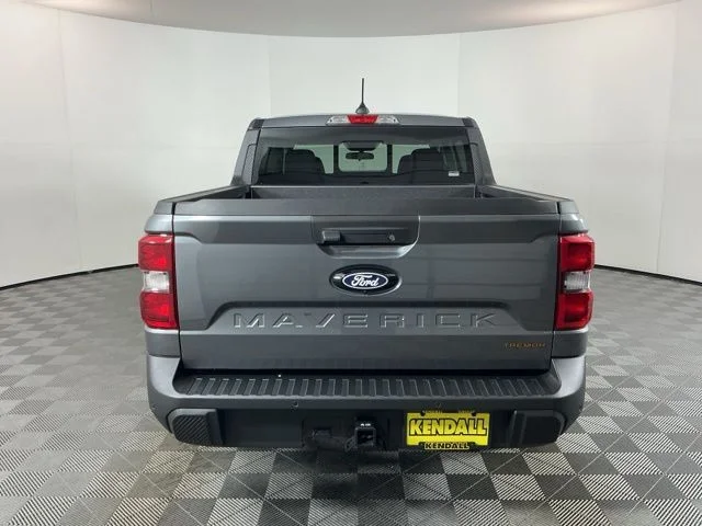 New 2026 Carbonized Gray Metallic Ford Tremor image 6