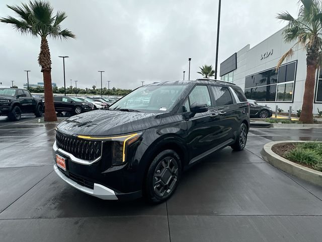 Used 2026 Black Kia EX image 3