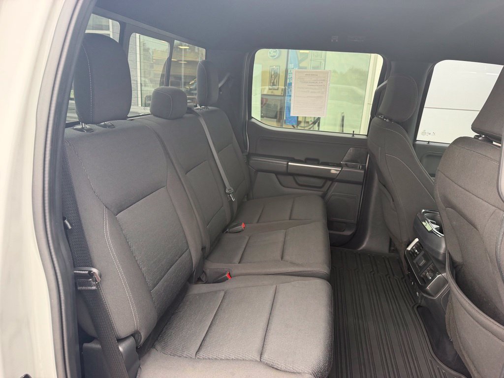 Used 2023 Avalanche Ford XLT image 15