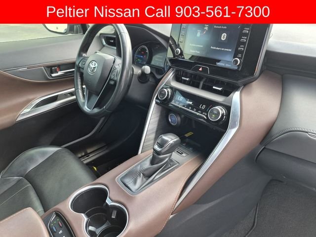 Used 2021 White Toyota XLE image 13