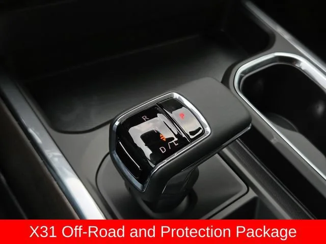 2026 GMC Sierra 1500 SLT - Photo 18