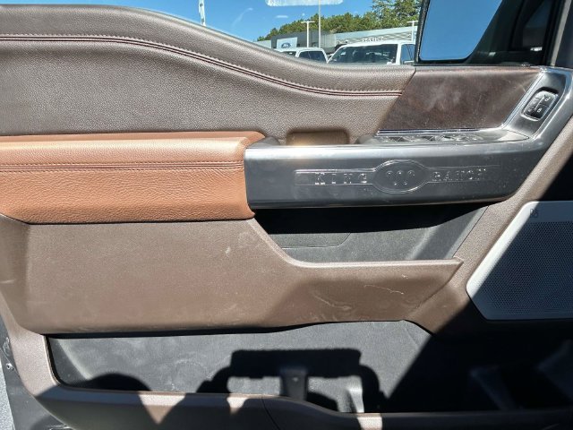 New 2026 Carbonized Gray Metallic Ford King Ranch image 17