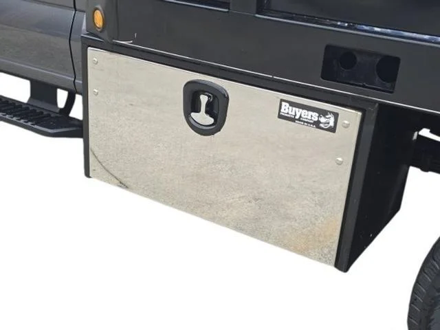 2025 Ford F-350 Super Duty Chassis Cab XL - Photo 27