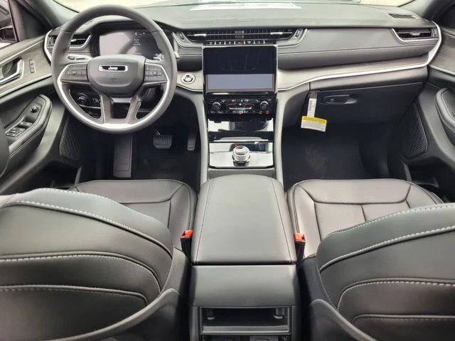 2025 Jeep Grand Cherokee Limited - Photo 13