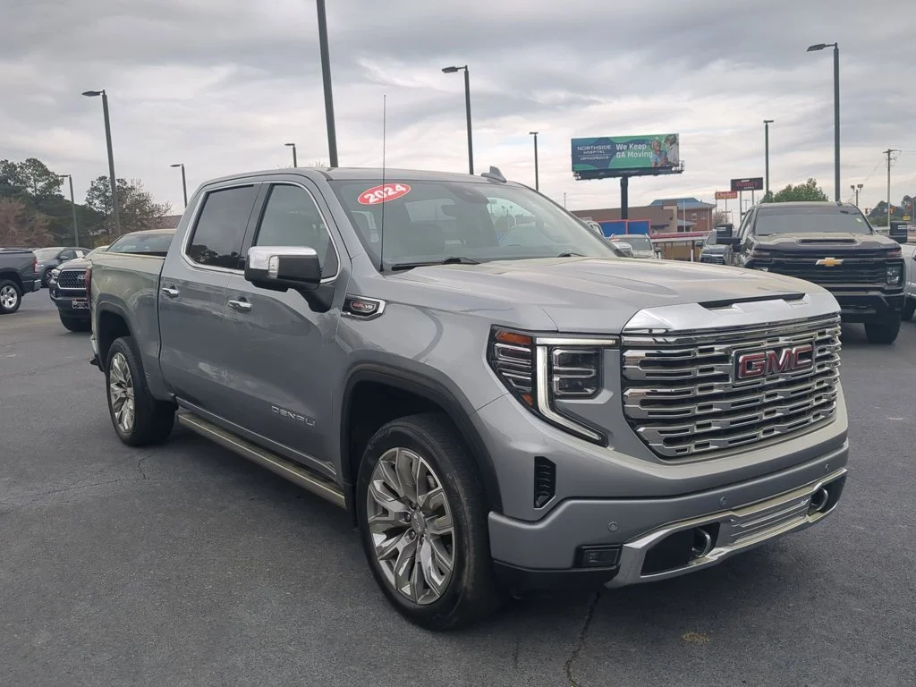 Used 2024 Sterling Metallic GMC Denali image 3