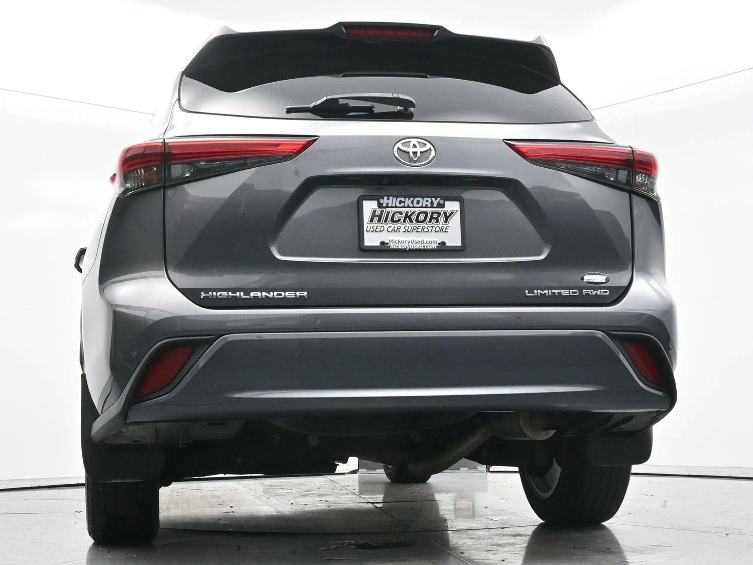 Used 2021 Magnetic Gray Metallic Toyota Limited image 49