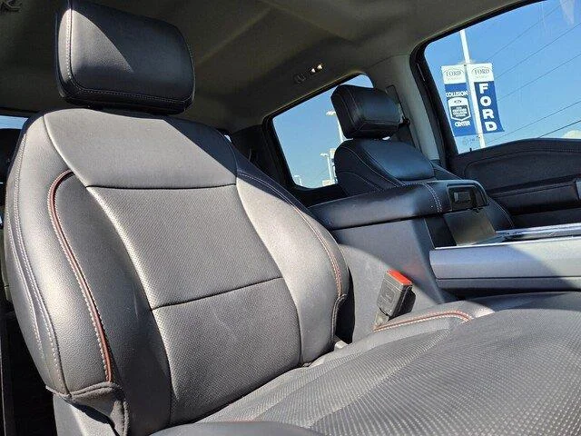 Used 2024 Antimatter Blue Metallic Ford LARIAT image 32